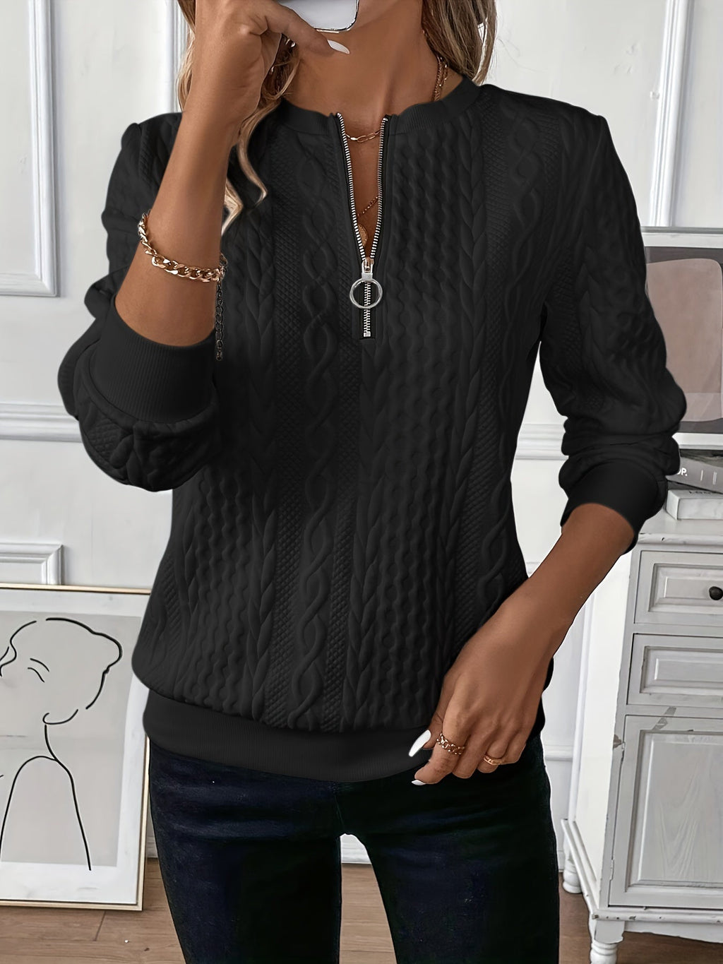 ZIP-UP CABLE KNIT SWEATER FOR WOMEN