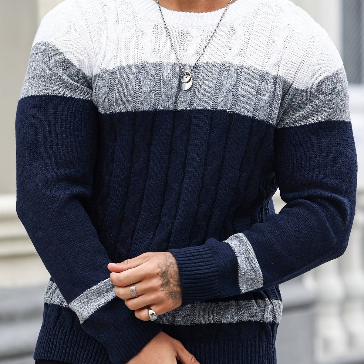 COLOR-BLOCK KNIT SWEATER FOR MEN