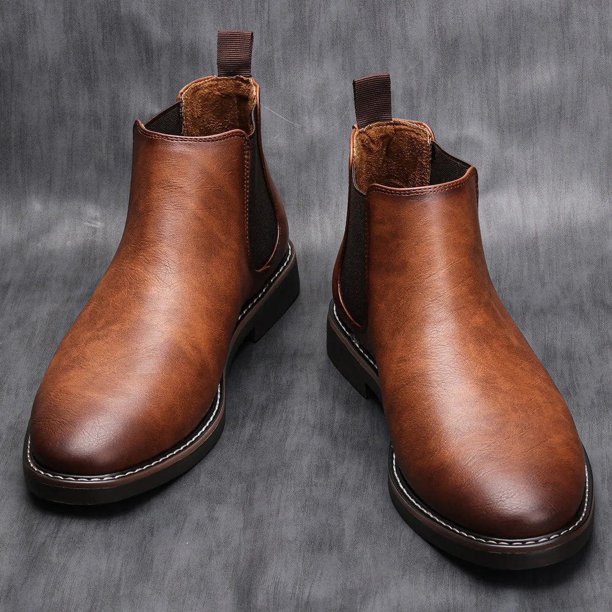 CLASSIC SLIP-ON CHELSEA BOOT FOR MEN