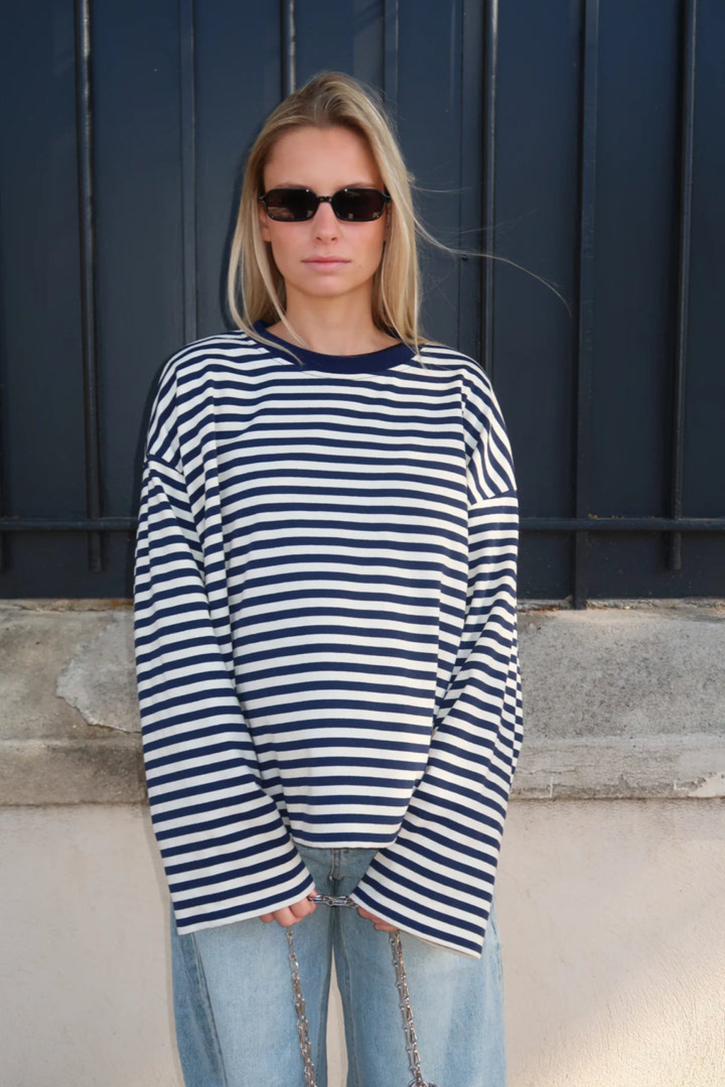 STRIPED OVERSIZED KNIT SWEATER FOR WOMEN